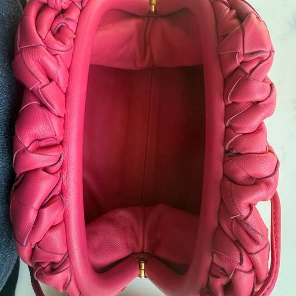 Bottega Veneta Small Pink Woven Leather Bag - Picture 5 of 8